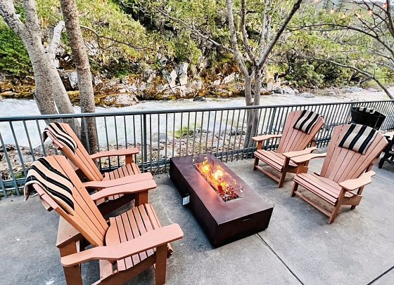 Yosemite View Lodge