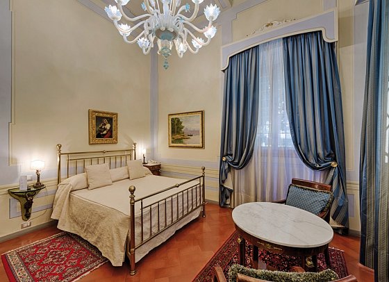 Villa Olmi Firenze - Wohnbeispiel Doppelzimmer Deluxe Villa (Zimmercodierung DD1)