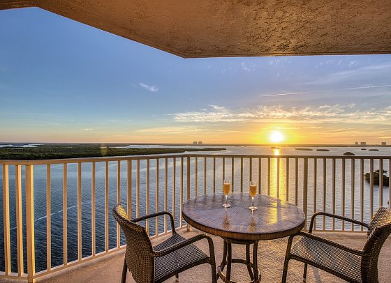 Lovers Key Resort