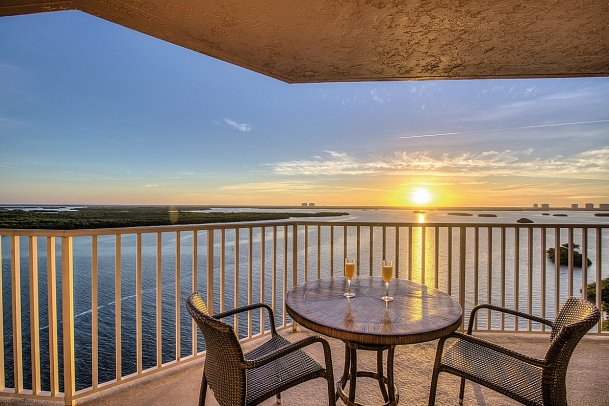 Lovers Key Resort