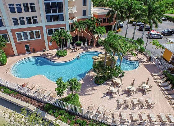 Lovers Key Resort