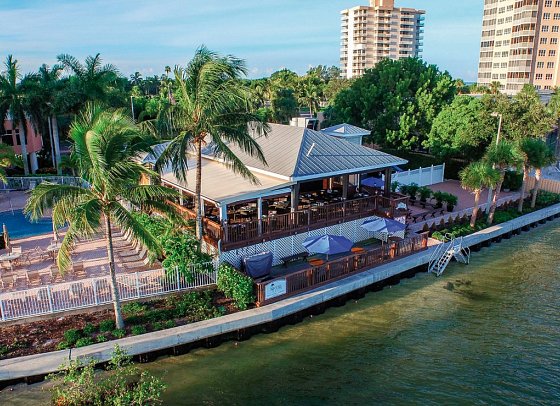 Lovers Key Resort - Restaurant Flipper's on the Bay