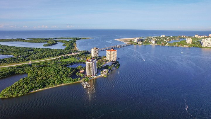 Lovers Key Resort