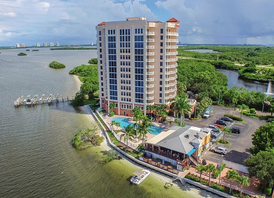 Lovers Key Resort