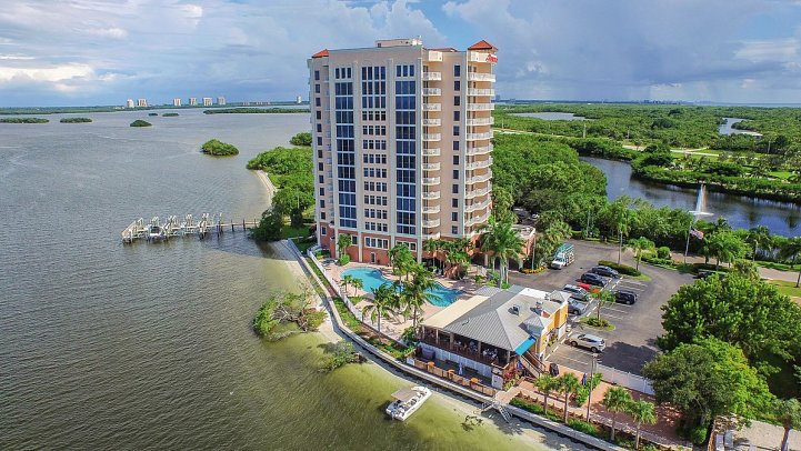 Lovers Key Resort