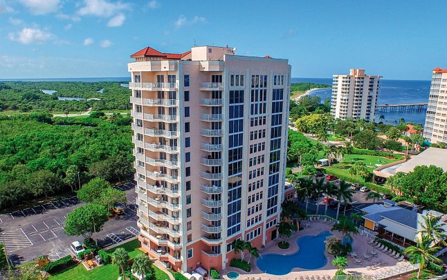 Lovers Key Resort