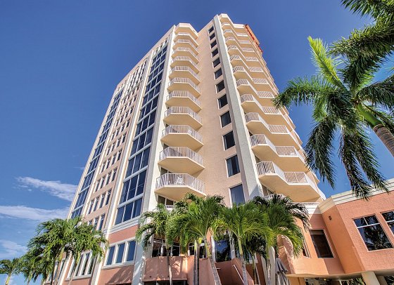 Lovers Key Resort