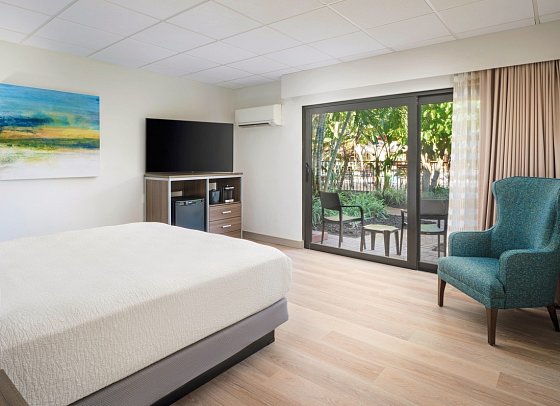 Best Western Naples Inn & Suites