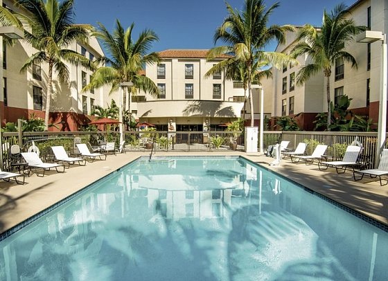 Hampton Inn Fort Myers Beach Sanibel Gateway