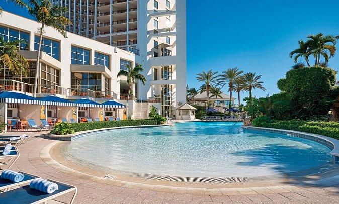 Signia Hilton Naples Grande Beach Resort