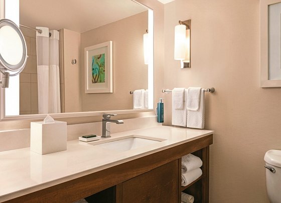 Hilton Naples