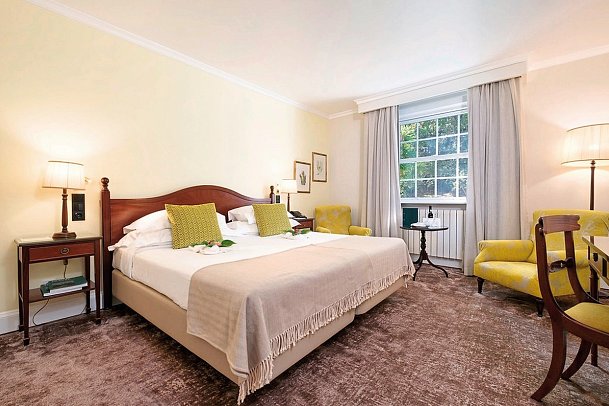 Casa Velha do Palheiro - Wohnbeispiel Doppelzimmer Gartenflügel (Zimmercodierung DBG)