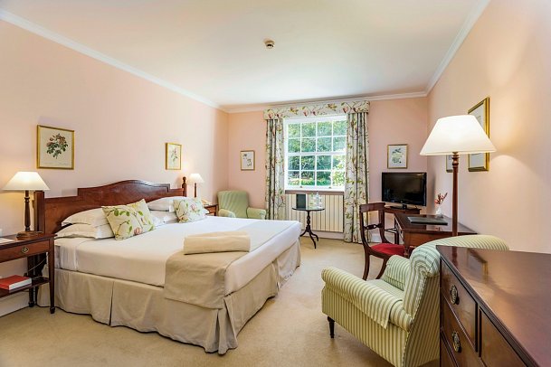 Casa Velha do Palheiro - Wohnbeispiel Doppelzimmer Gartenflügel (Zimmercodierung DBG)