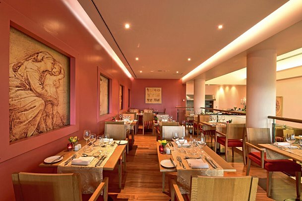 Pestana Grand Premium Ocean Resort