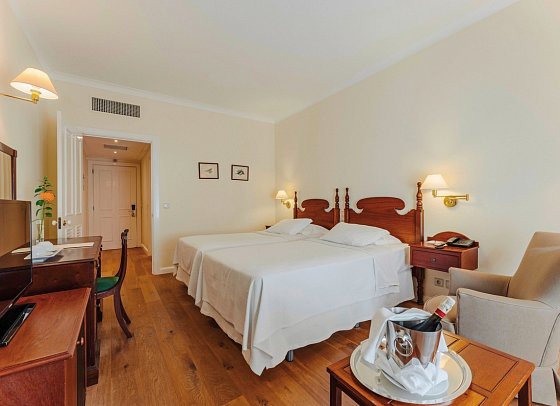 Quinta da Bela Vista - Wohnbeispiel Doppelzimmer Gartenblick Balkon (Zimmercodierung D1G)