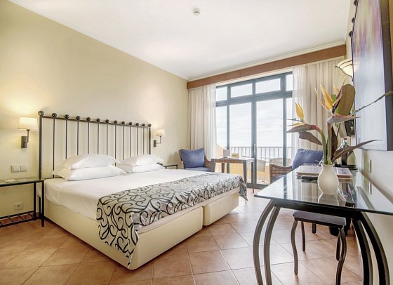 Alpino Atlantico Ayurveda Hotel - Wohnbeispiel Doppelzimmer Meerblick (Zimmercodierung DBM)