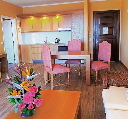 Quinta Splendida Wellness & Botanical Garden - Wohnbeispiel Apt. seitl. Meerblick (Zimmercodierung ABN)