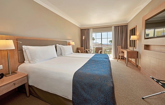 PortoBay Santa Maria - Wohnbeispiel Studio seitl. Meerblick (Zimmercodierungen SBN & S1N)