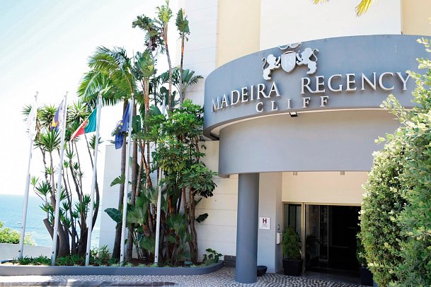 Madeira Regency Cliff