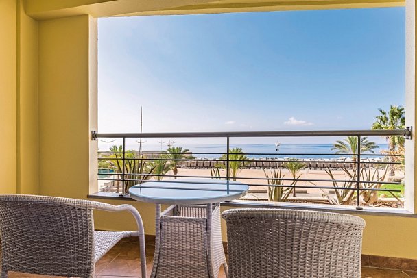 Calheta Beach - Beispiel Balkon Suite (Zimmercodierungen WB1, WBN, WBM & WSM)