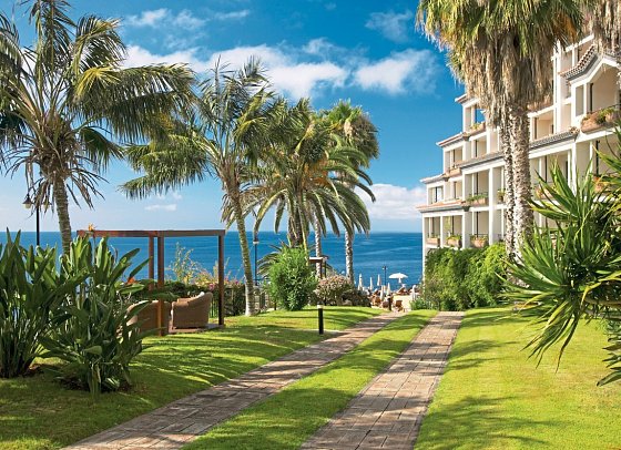 The Cliff Bay
