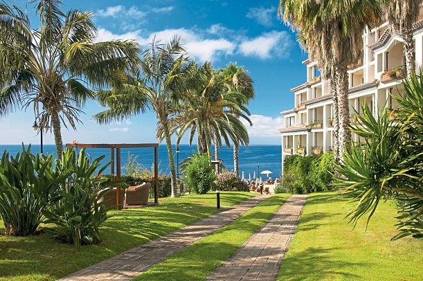 The Cliff Bay