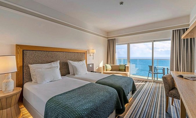 Pestana Carlton Madeira Premium Ocean Resort - Wohnbeispiel Doppelzimmer Superior Meerblick (Zimmercodierung DSM)
