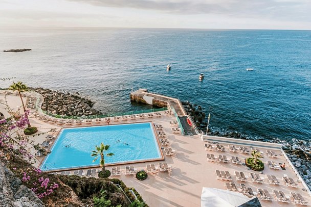 Pestana Carlton Madeira Premium Ocean Resort