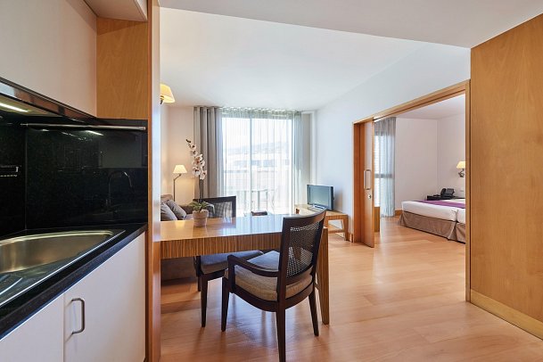 Golden Residence Madeira Hotel - Wohnbeispiel Apt. 1 Schlafzimmer Meerblick (Zimmercodierungen ABN, A1N, A2N, WB1, WB3, WBN, W2N & WG1)