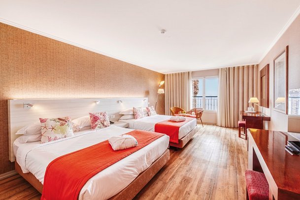 Enotel Sunset Bay - Wohnbeispiel Doppelzimmer Meerblick (Zimmercodierungen D4M, DBM & D2M)