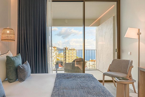 The Editory Ocean Way Funchal - Wohnbeispiel Doppelzimmer Meerblick (Zimmercodierung DBM)