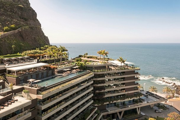 Saccharum Resort