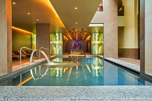 Saccharum Resort