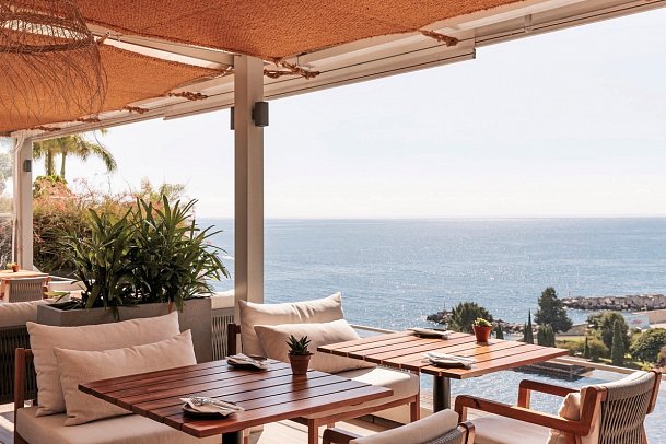 Saccharum Resort