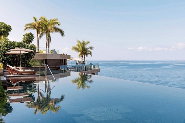 Saccharum Resort