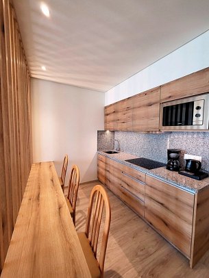 Royal Orchid - Wohnbeispiel Studio Superior Meerblick (Zimmercodierungen SSM & S1M)