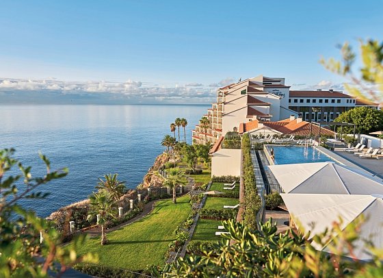 Les Suites at The Cliff Bay