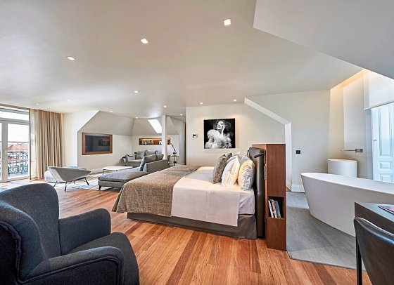 Les Suites at The Cliff Bay - Wohnbeispiel Artistic Suite