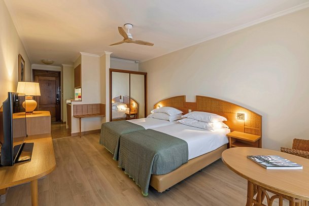 Pestana Ocean Bay All Inclusive - Wohnbeispiel Doppelzimmer Klassic Meerblick (Zimmercodierung D1M)