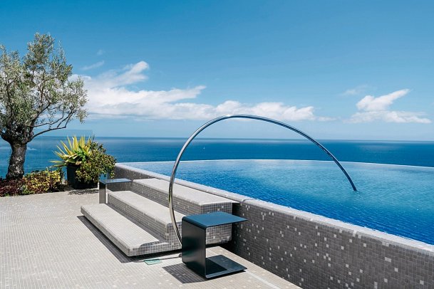 The Reserve within Savoy Palace