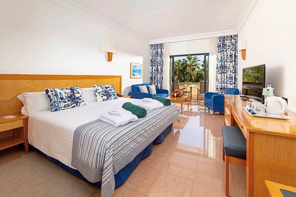 MUR Faro Jandia & Spa - Wohnbeispiel Doppelzimmer Poolblick (Zimmercodierungen DBP, DCP & D2P)