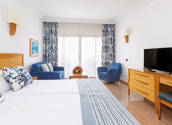 MUR Faro Jandia & Spa - Wohnbeispiel Doppelzimmer Poolblick (Zimmercodierungen DBP, DCP & D2P)