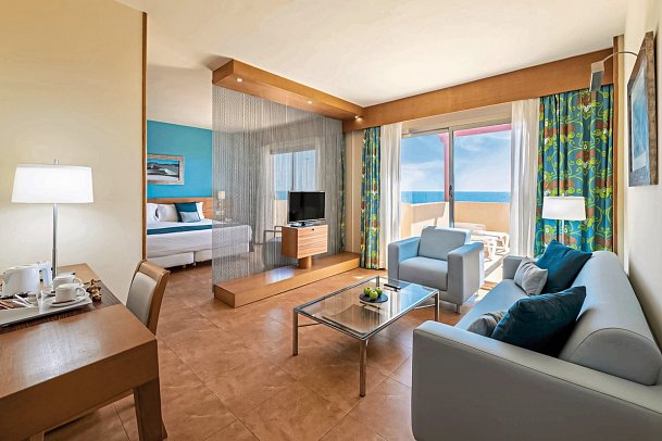 Elba Carlota Beach & Golf Resort - Wohnbeispiel Juniorsuite Meerblick (Zimmercodierungen JBM & JI1)