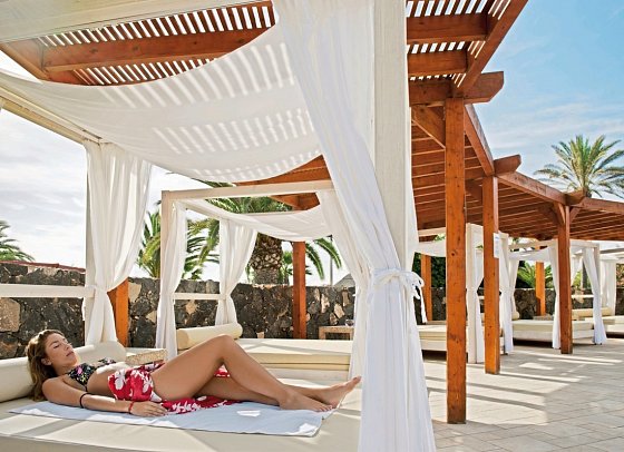 Elba Carlota Beach & Golf Resort