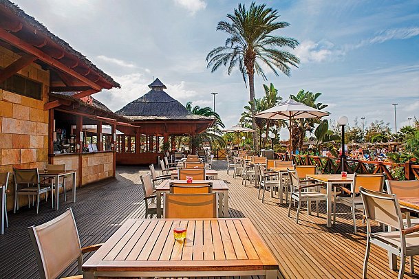 Elba Carlota Beach & Golf Resort