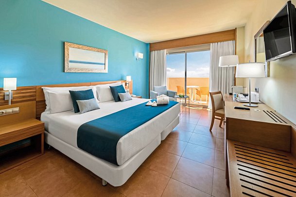 Elba Carlota Beach & Golf Resort - Wohnbeispiel Doppelzimmer Deluxe Prestige seitl. Meerblick (Zimmercodierung DDN)
