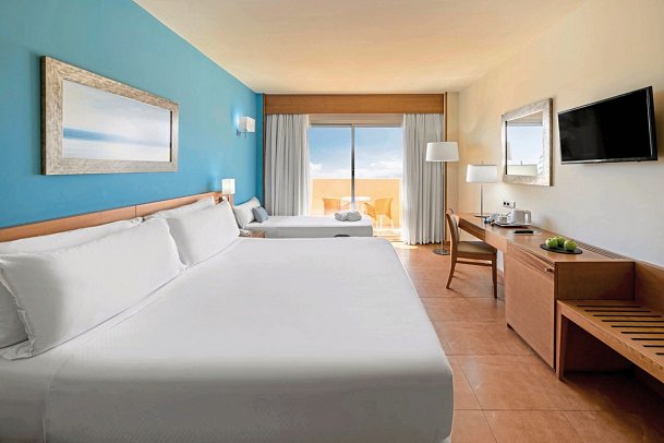 Elba Carlota Beach & Golf Resort - Wohnbeispiel Doppelzimmer seitl. Meerblick (Zimmercodierungen DBN, DCN & FVM)