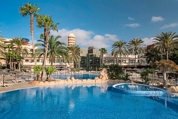 Elba Carlota Beach & Golf Resort