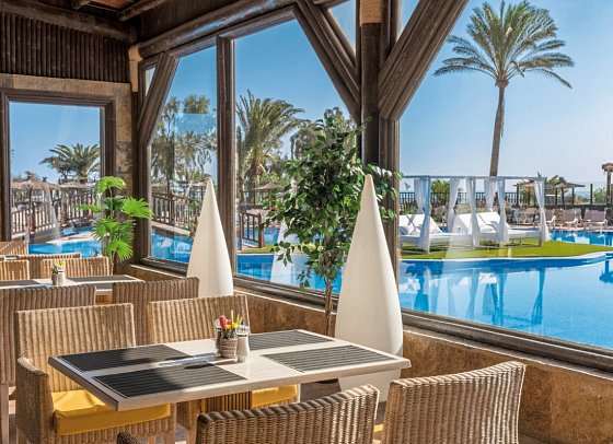 Elba Sara Beach & Golf Resort