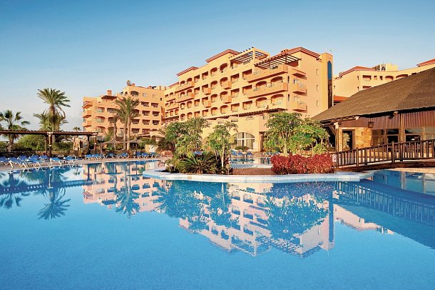 Elba Sara Beach & Golf Resort